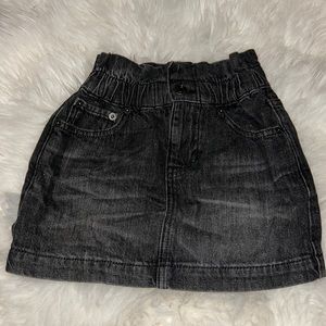 GAP Size Small Black Wash Denim Skirt